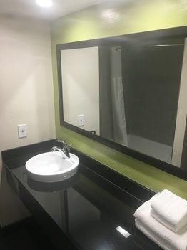Vagabond Inn Executive - Bakersfield Downtowner Ngoại thất bức ảnh