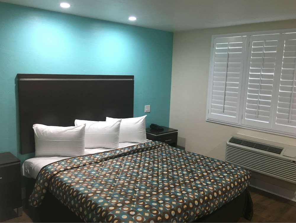 Vagabond Inn Executive - Bakersfield Downtowner Phòng bức ảnh